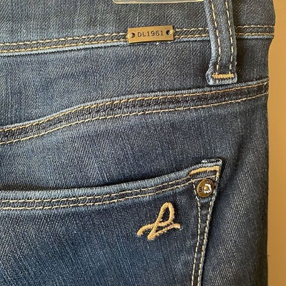 DL1961 Angel Mid-rise Skinny Bolt Wash Jeans - Picture 8 of 12